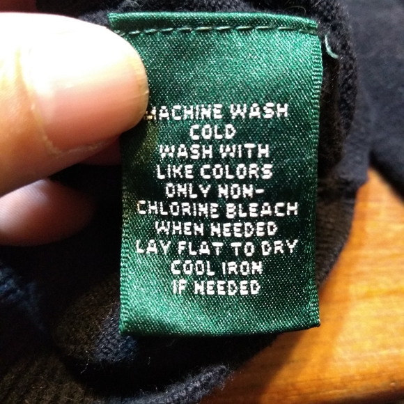 Lauren by Ralph Lauren Women's Black Turtleneck Sweater, Size Medium (22… - Picture 8 of 8